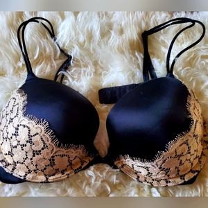 Victoria's Secret Very Sexy Pushup Bra with metallic gold lace